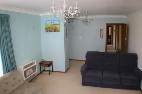 Photo of property in 8 Mabel Street, Levin, 5510