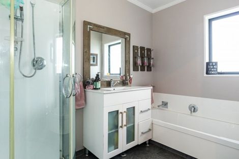 Photo of property in 14 Arowhenua Station Road, Kerrytown, Timaru, 7973