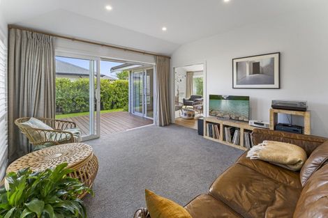 Photo of property in 10 Thomas Way, Brightwater, 7022