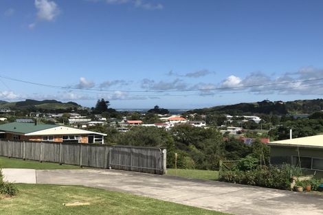 Photo of property in 11 Government Road, Raglan, 3225