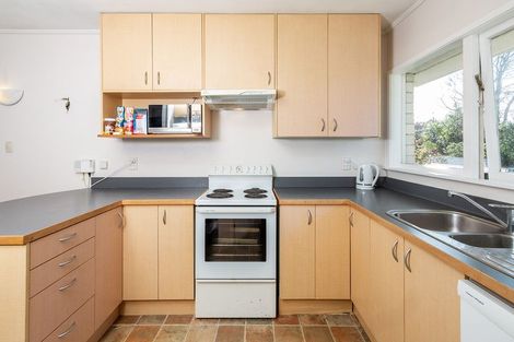 Photo of property in 2/20 Fraser Road, Narrow Neck, Auckland, 0624