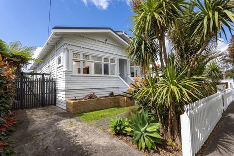 Photo of property in 13 Chester Avenue, Westmere, Auckland, 1022
