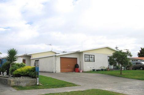 Photo of property in 2/46 Freyberg Avenue, Tamatea, Napier, 4112