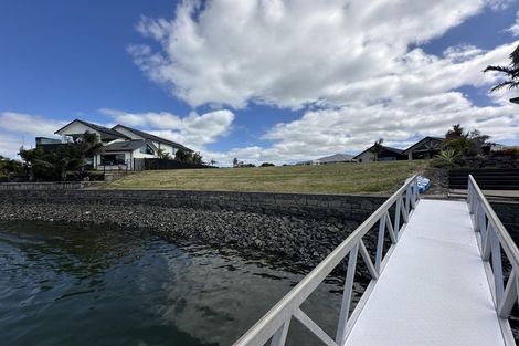 Photo of property in 129 One Tree Point Road, One Tree Point, 0118