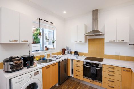 Photo of property in 5/185 Fitzherbert Avenue, West End, Palmerston North, 4410