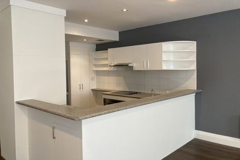 Photo of property in Whitmore Apartments, 1c/7 Stout Street, Wellington Central, Wellington, 6011