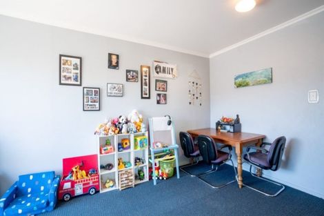 Photo of property in 78 Fairs Road, Milson, Palmerston North, 4414