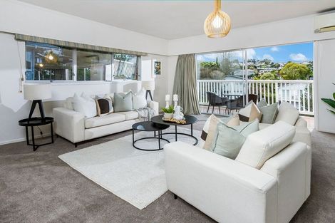 Photo of property in 12 Gretel Place, Hillcrest, Auckland, 0627