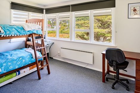 Photo of property in 61 Dimock Street, Titahi Bay, Porirua, 5022