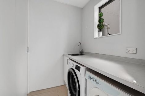 Photo of property in 71 Mckenzie Avenue, Arkles Bay, Whangaparaoa, 0932