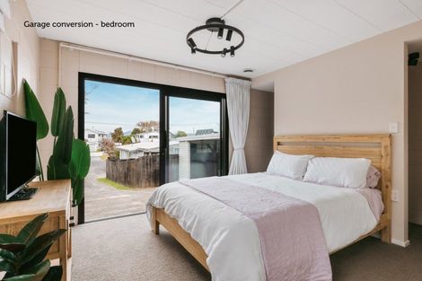 Photo of property in 103b Simpson Road, Papamoa Beach, Papamoa, 3118