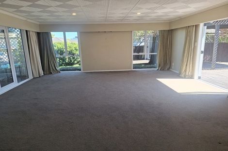 Photo of property in 18 Craig Grove, Elderslea, Upper Hutt, 5018