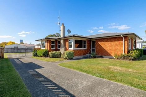 Photo of property in 19 Cargill Avenue, Feilding, 4702
