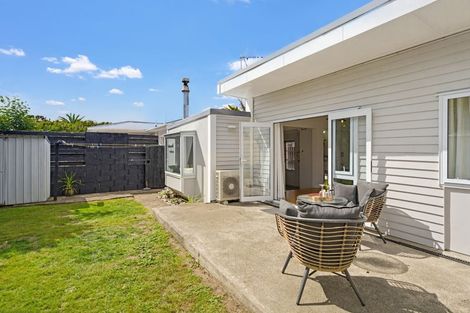 Photo of property in 1 Te Kupe Road, Paraparaumu Beach, Paraparaumu, 5032