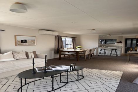 Photo of property in 1 Perry Crescent, Greenmeadows, Napier, 4112