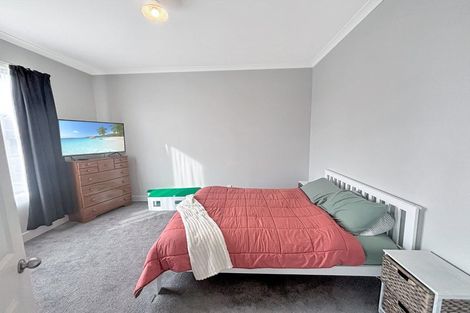 Photo of property in 68 Allardice Street, Dannevirke, 4930