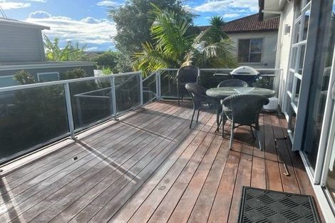 Photo of property in 13 Tranquility Rise, Mellons Bay, Auckland, 2014