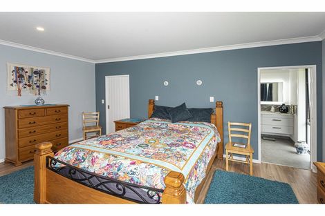 Photo of property in 21 Capstone Place, Te Kamo, Kamo, 0185