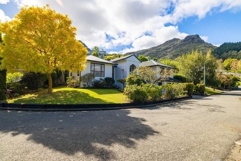 Photo of property in 6 Kaikomako Place, Cass Bay, Lyttelton, 8082