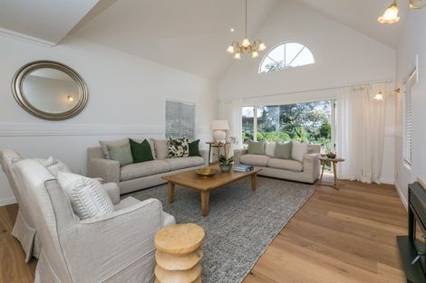 Photo of property in 130 Margaret Avenue, Havelock North, 4130