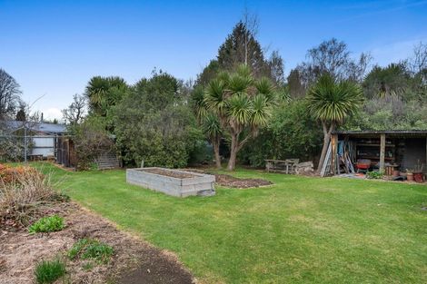 Photo of property in 39 Main Road North, Geraldine, 7930