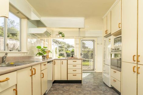 Photo of property in 159 Broderick Road, Johnsonville, Wellington, 6037