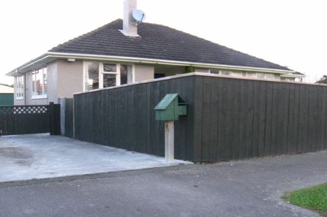 Photo of property in 600 Featherston Street, Roslyn, Palmerston North, 4414