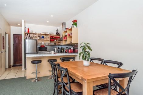 Photo of property in 8/11 The Avenue, Albany, Auckland, 0632