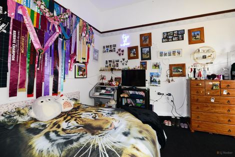 Photo of property in 66 Timaru Road, Waimate, 7924