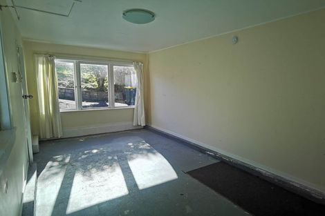 Photo of property in 16a Commodore Parry Road, Castor Bay, Auckland, 0620