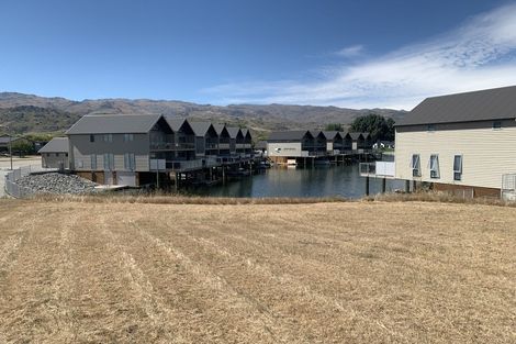 Photo of property in 11 Perriam Place, Mount Pisa, Cromwell, 9383