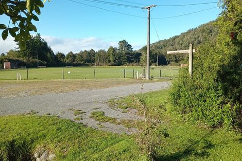 Photo of property in 5 Town Belt South, Blackball, 7804