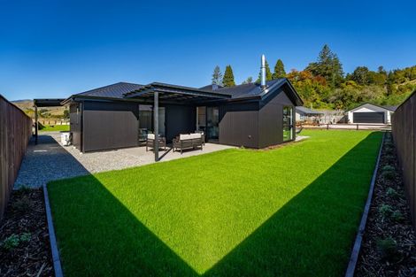 Photo of property in 4 Louden Place, Wakefield, 7025