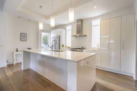 Photo of property in 26 Bluefin Way, West Harbour, Auckland, 0618