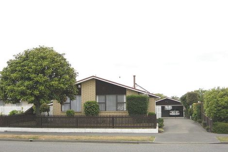 Photo of property in 155 Queenspark Drive, Parklands, Christchurch, 8083