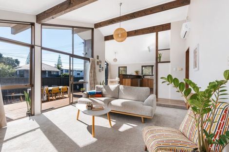 Photo of property in 73a Percy Road, Papamoa Beach, Papamoa, 3118