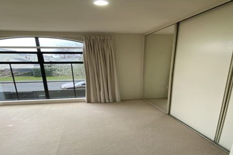 Photo of property in 2/20 Office Road, Merivale, Christchurch, 8014