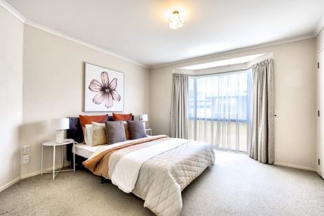 Photo of property in 12 Longford Court, Forest Lake, Hamilton, 3200