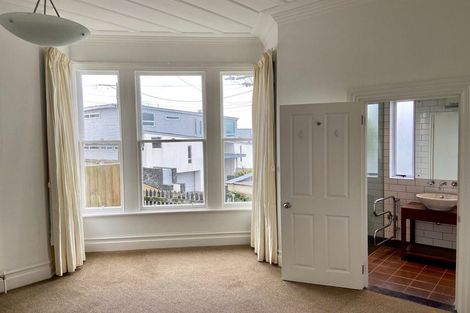 Photo of property in 22 Selkirk Street, Roslyn, Dunedin, 9010