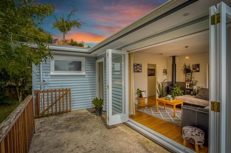 Photo of property in 1/195 Metcalfe Road, Ranui, Auckland, 0612