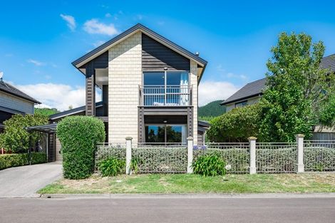 Photo of property in 5 Jade Lane, Paraparaumu, 5032