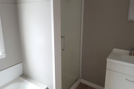 Photo of property in 158 Naenae Road, Naenae, Lower Hutt, 5011