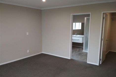 Photo of property in 114 Amesbury Drive, Churton Park, Wellington, 6037