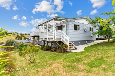 Photo of property in 7 Hebe Lane, Maungaturoto, 0520