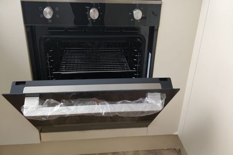 Photo of property in 38 Kona Crescent, Henderson, Auckland, 0610