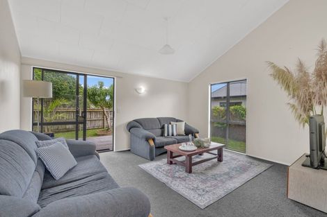 Photo of property in 16 Tamure Place, Ruakaka, 0116