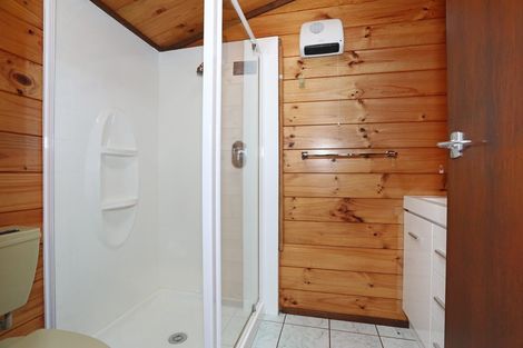 Photo of property in 450 Fitzherbert Road East, Aokautere, Palmerston North, 4471