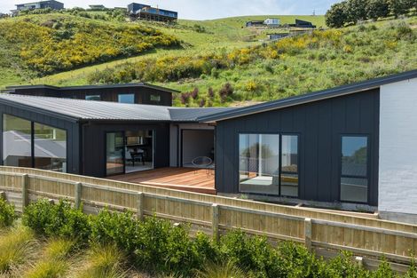 Photo of property in 16 Ledger Road, Atawhai, Nelson, 7010