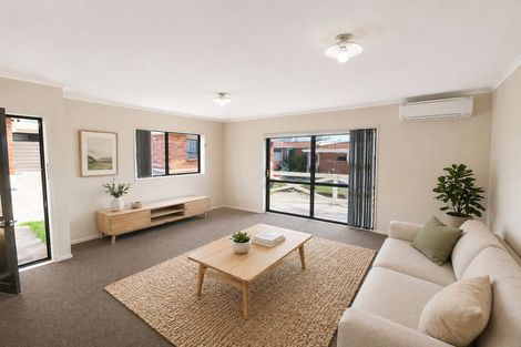 Photo of property in 7a Lawrie Avenue, Pukekohe, 2120