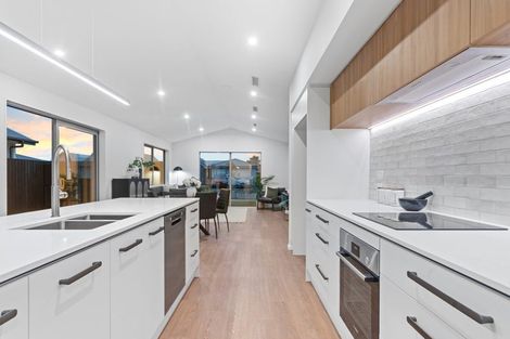 Photo of property in 32 Timara Crescent, Marshland, Christchurch, 8083